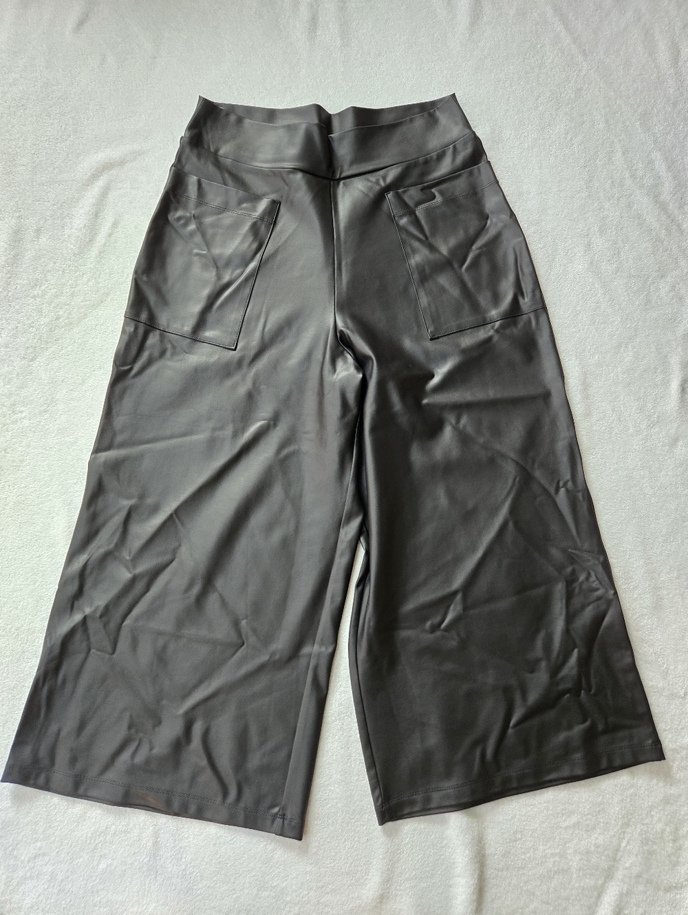 Clara Sun Woo Black XL Liquid Leather Sheen Pocket Gaucho Crop Pant